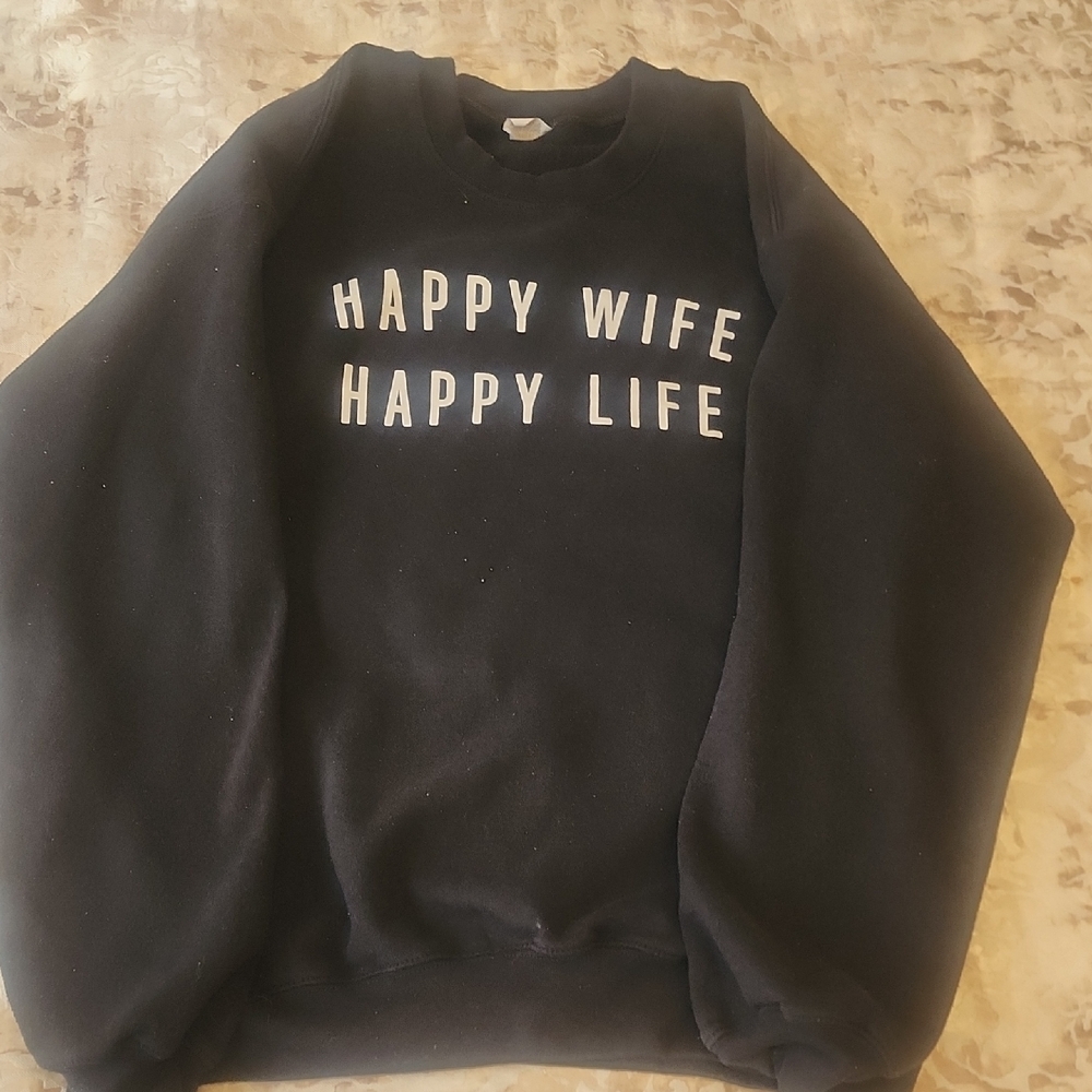 Gildan Happy Wife/ Happy Life Black Heavy Blend Sweatshirt